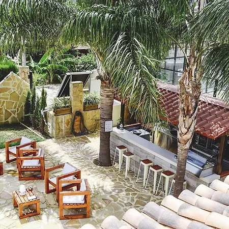 La Gastrocasa - Adults Only 2*